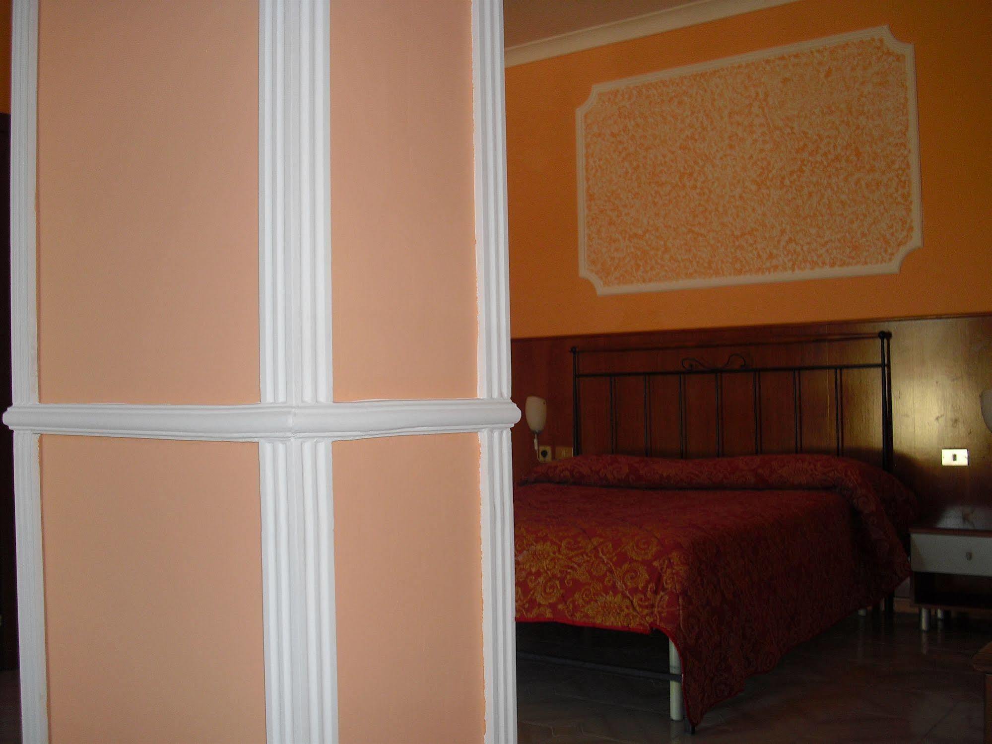 Darfla Hotel Ποτσουόλι Εξωτερικό φωτογραφία